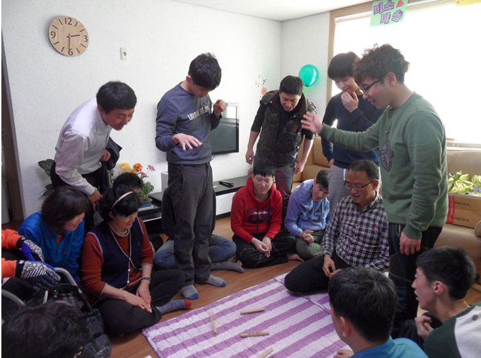 2015.01.27 �̼Ҹ��� �ı��� ������ 윶���� ����!! �����Դϴ�^^